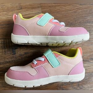 See Kai Run Basics Toddler Tenny Sneakers NWT Size 10